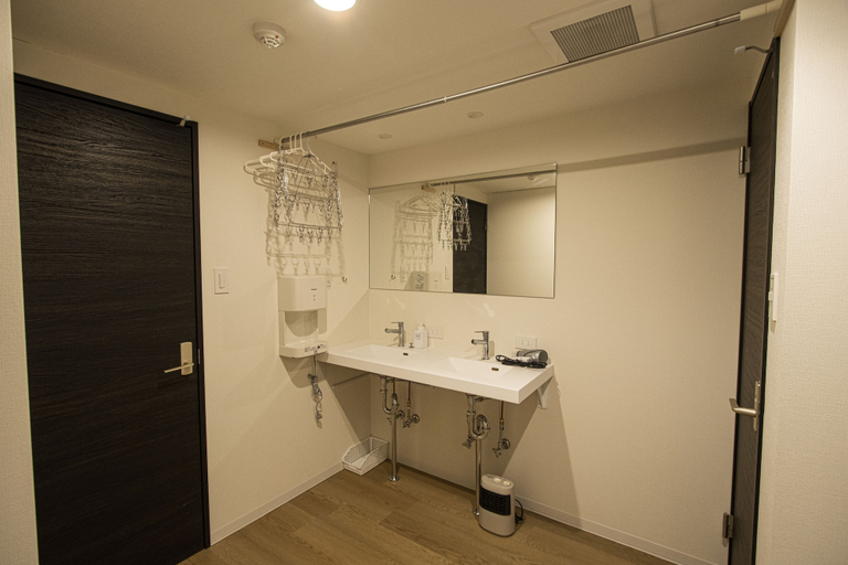 Bathroom 4, UCHI Susukino 5.7, Sapporo