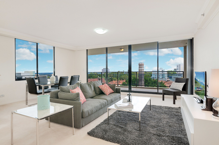 Wyndel Apartments - Herbert, Willoughby
