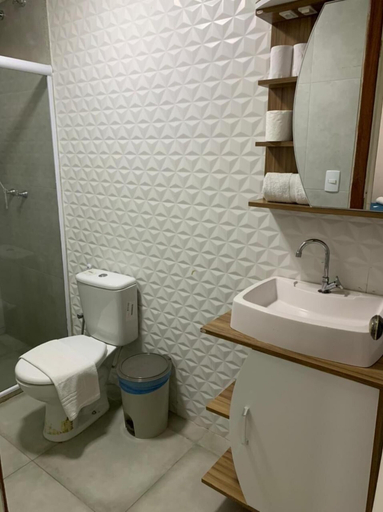 Bathroom 4, MDJ Pousada, Cabo Frio