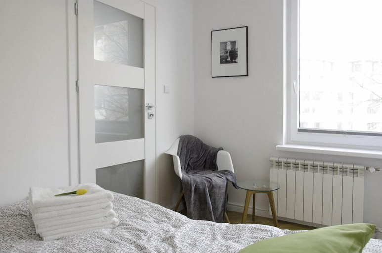 Bedroom 4, Bizzi LuxHeart of Old Town Apartment, Warsaw