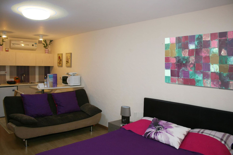 Bedroom 2, Sunrise Arches Apartments