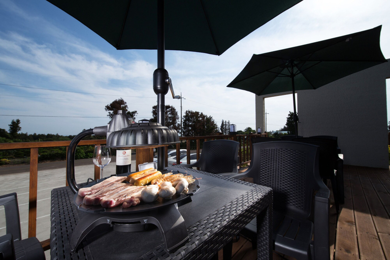 Food & Drinks, Poeta Pension, Seogwipo