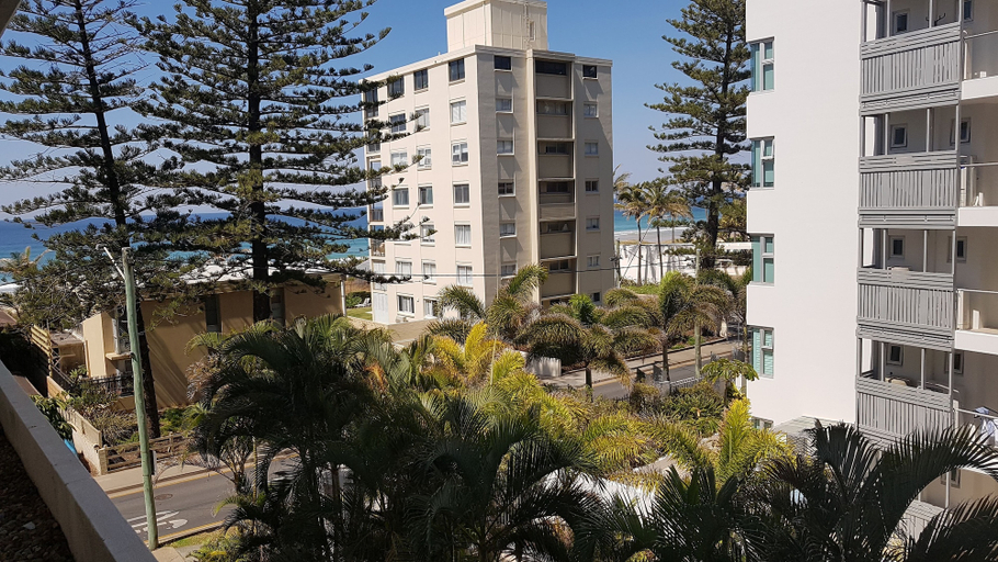 Exterior & Views 2, Surfers Chalet, Gold Coast