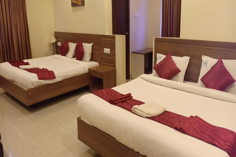Bedroom 4, Hotel Sonas, Tiruchirappalli