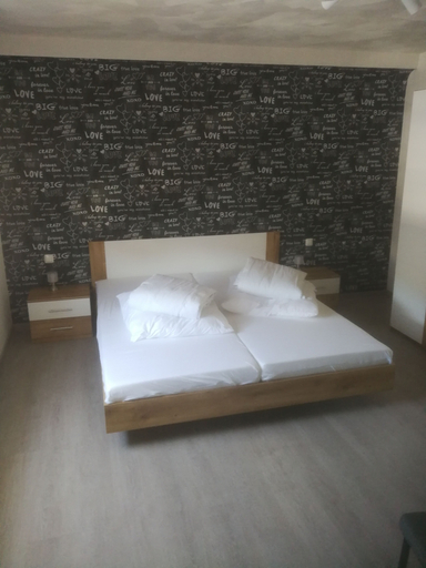 Bedroom, Ferienwohnung Algenrodt, Birkenfeld