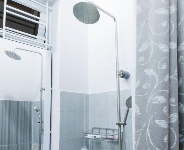Bathroom 3, The An Nam, Phú Nhuận