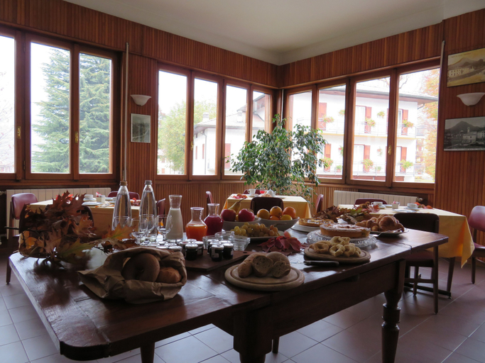 Food & Drinks 5, Albergo Maggio, Lecco