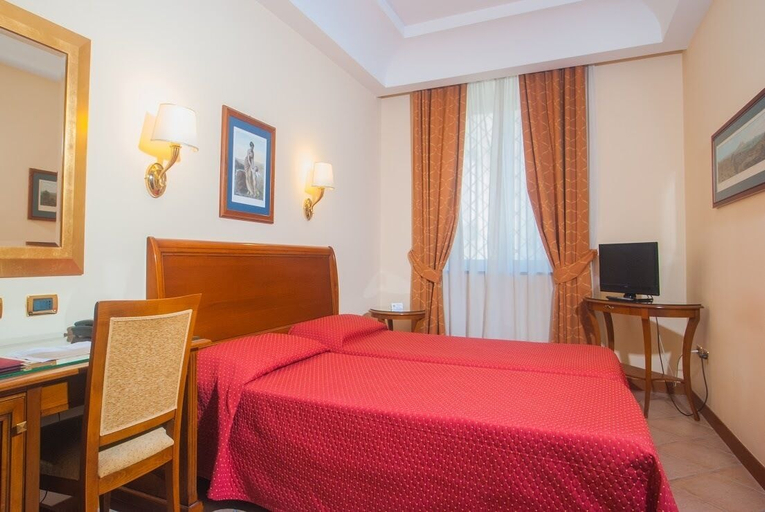 Bedroom 2, Le Cheminee Business Hotel, Napoli