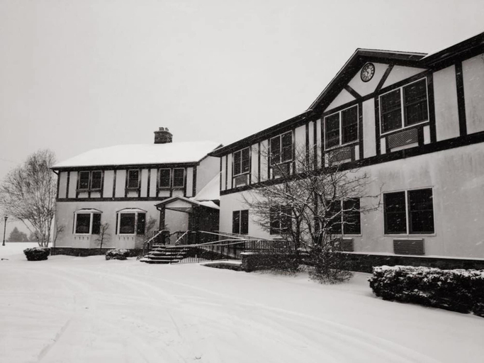 Exterior & Views 2, Camelot Restaurant & Inn, Lackawanna