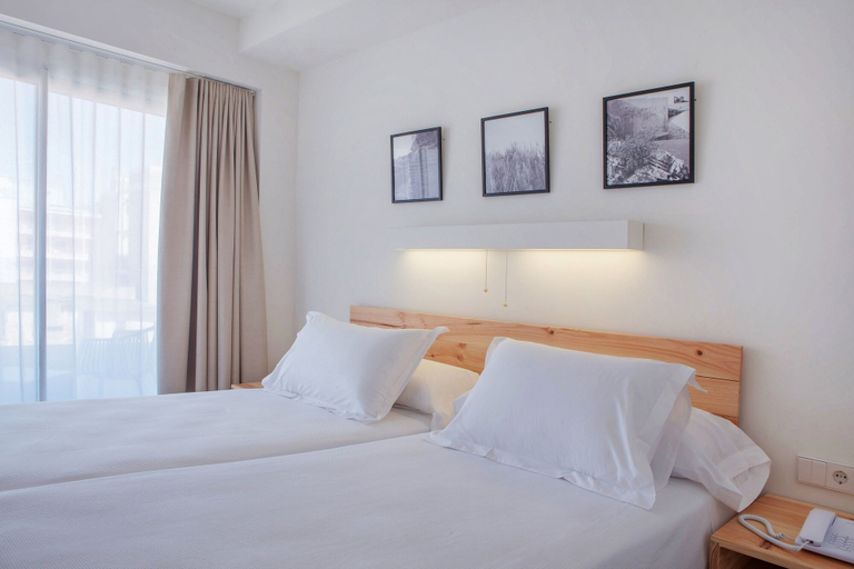 Bedroom 4, Hotel HM Alma Beach - Adults Only, Baleares