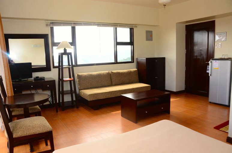 Bedroom 4, Gardenville Hotel, Baguio City
