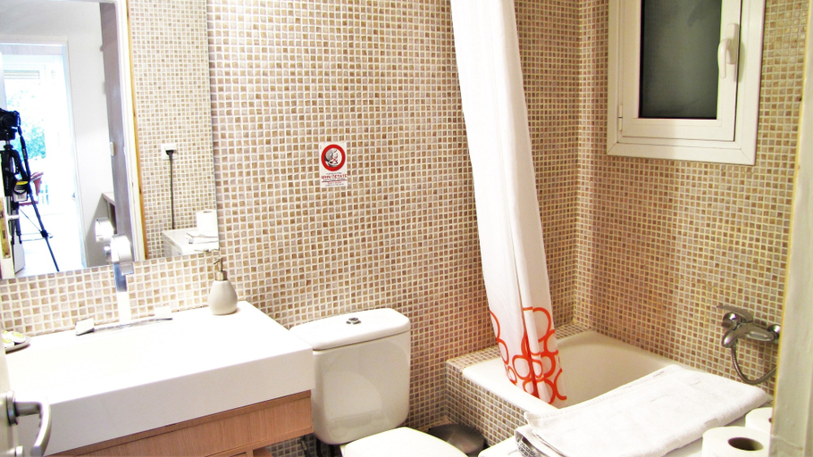 Bathroom 3, ATHENS QUALITY APARTMENTS No7, Attica