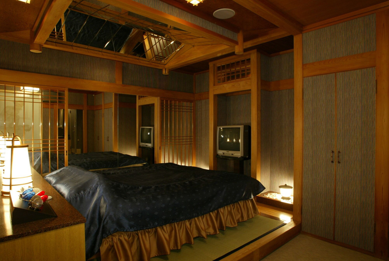 Sport & Beauty 3, Osaka Palais de Fleurs – Adults Only, Toyonaka