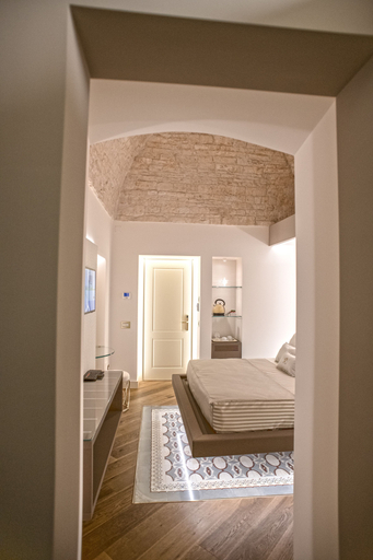 Bedroom 4, Palazzo Scotto, Bari