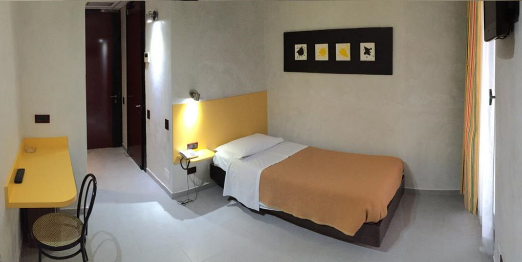 Bedroom 3, Hotel 38, Milano