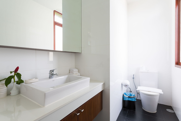 Bathroom 4, Amatapura Beach Villa 12, Mueang Krabi