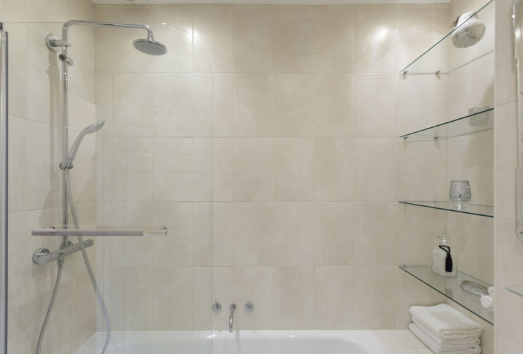 Bathroom 3, Brighton Break - Burlington Beach Pad, Brighton and Hove