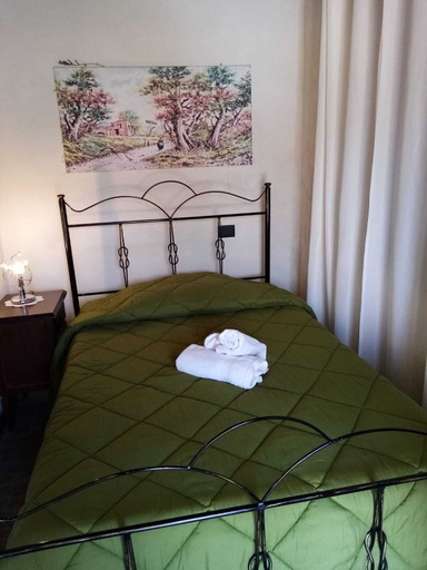 Bedroom 3, La Giara B&B, Cosenza