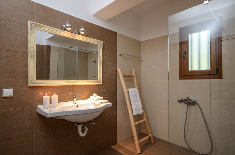 Bathroom 2, Villa Bella Vista, South Aegean
