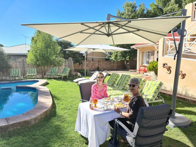 Sport & Beauty 2, Victoria Oaks Guesthouse, Pixley ka Seme