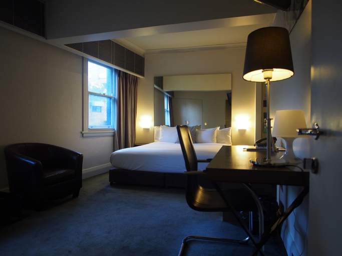 Bedroom 5, Kirketon Hotel Sydney, Sydney