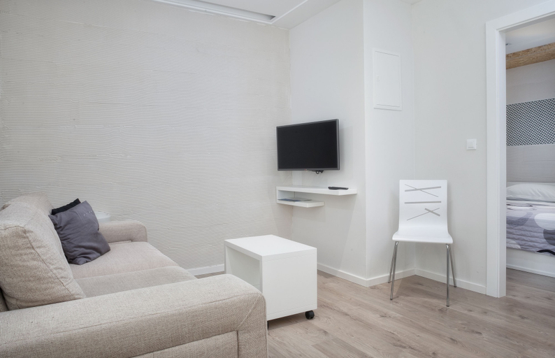 Others 4, Apartment Juric, Brela
