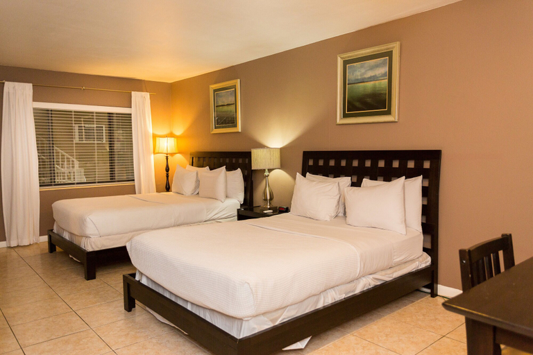 Bedroom 4, Granada Inn, Broward