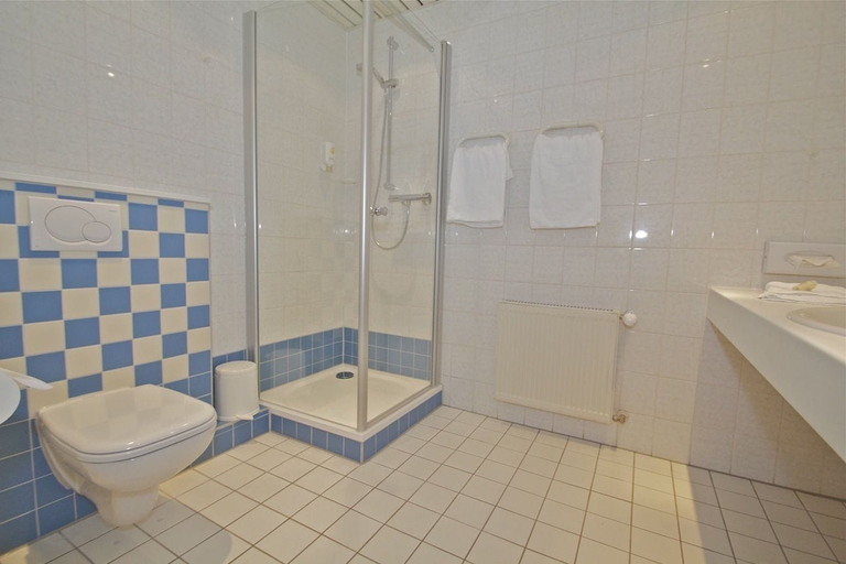 Bathroom 3, Euro Park Hotel Hennef, Rhein-Sieg-Kreis