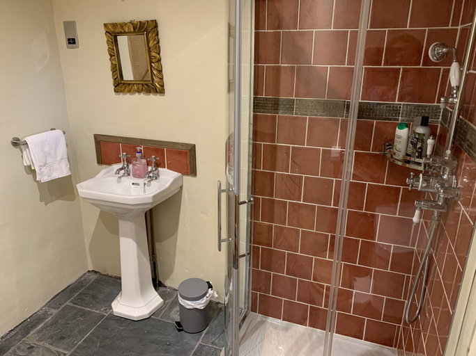 Bathroom 3, Hay Meadow Farm, Devon