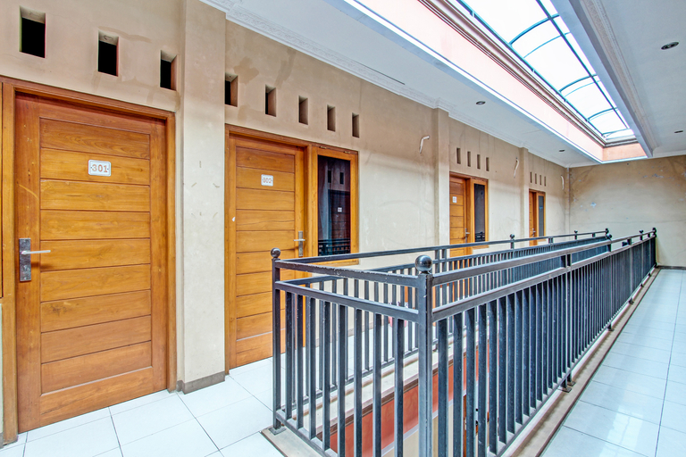Public Area 4, Spot On 91356 Hotel Mustika 2, Blora