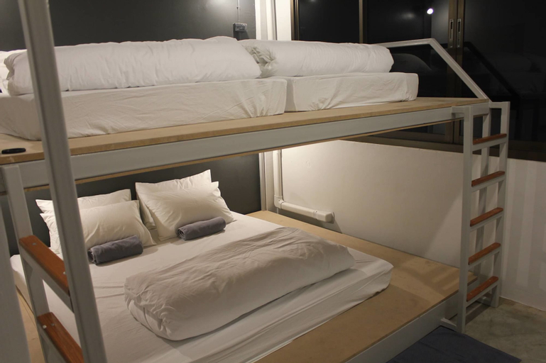 Bedroom 5, Ekanek Hostel Bangkok - Adults Only, Bang Rak