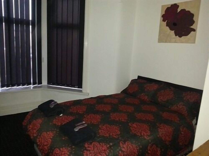 Bedroom 3, The Woodfield Hotel, Blackpool