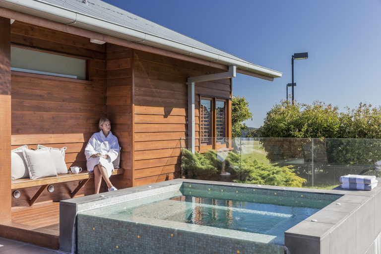 Sport & Beauty 2, Spicers Peak Lodge, Warwick - East