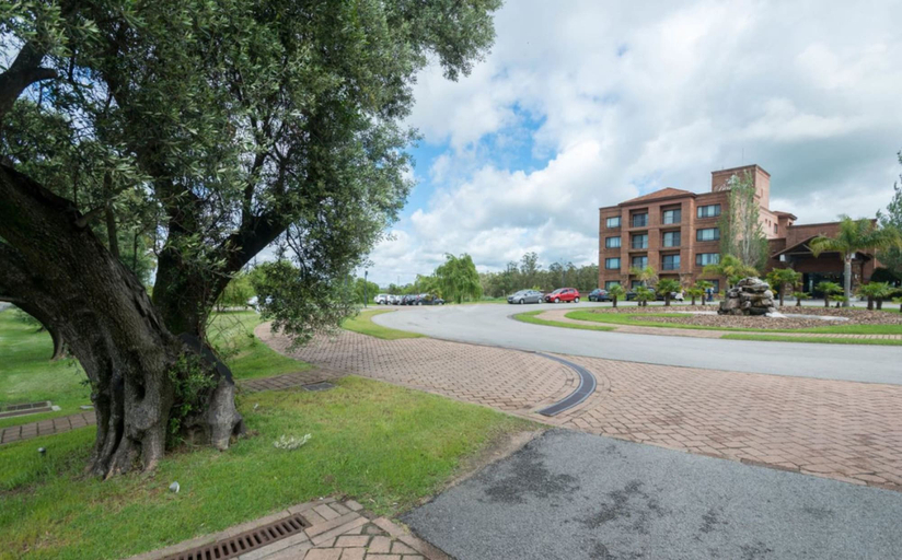 Exterior & Views 2, Regency Park Hotel, n.a349