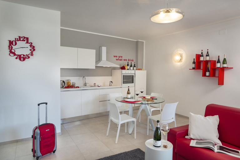 Others 5, Rivetto Suites, Cuneo