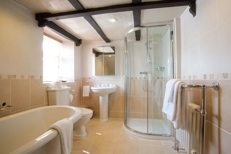 Bathroom 4, The Rock Inn, Devon