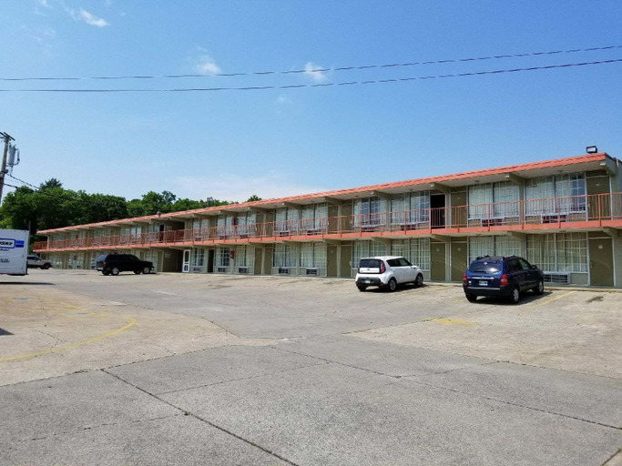 Exterior & Views 2, Hermitage Inn, Davidson
