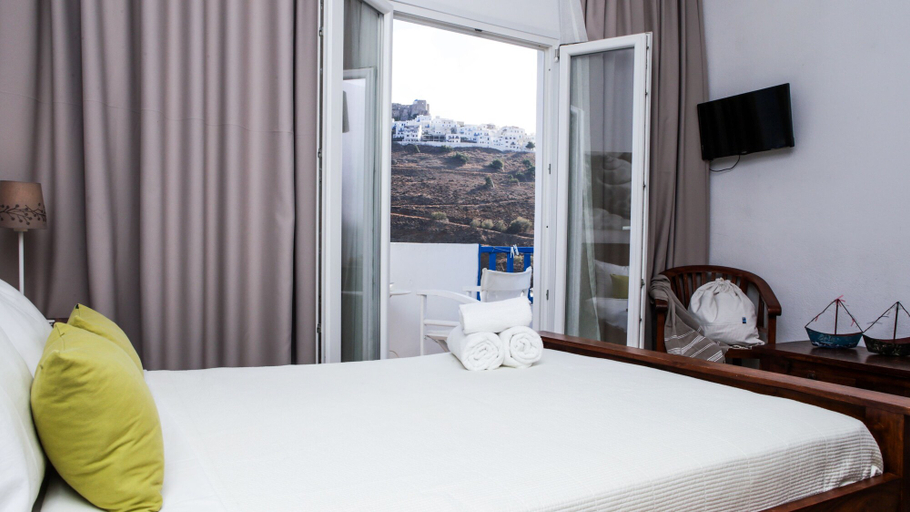Bedroom 5, Akti Rooms, South Aegean