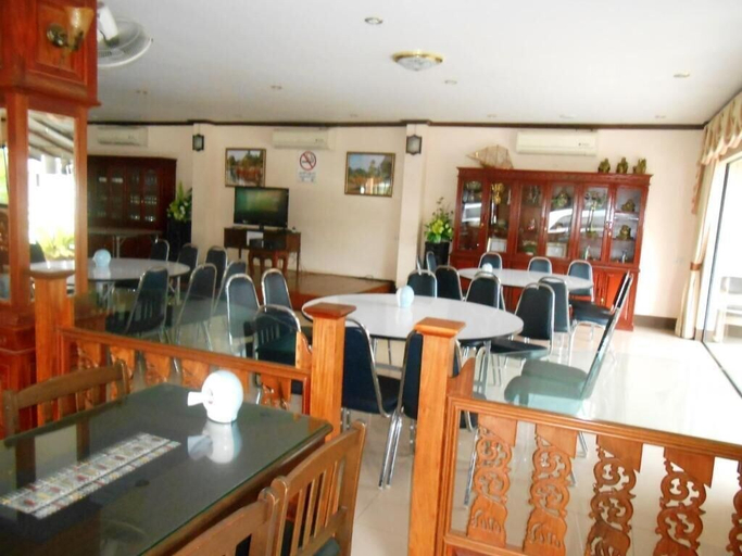 Food & Drinks 4, Chaleunehoung Hotel, Vientiane