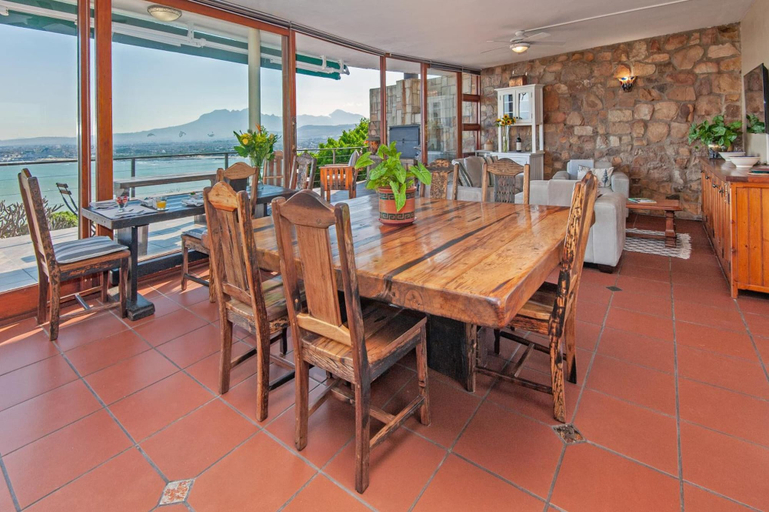 Food & Drinks 4, 18 on Kloof Bed and Breakfast, City of Cape Town