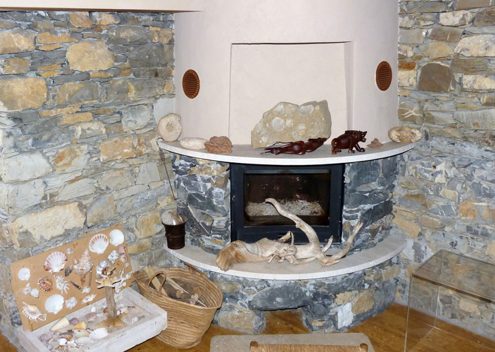 Fireplace, House Limone, Genova