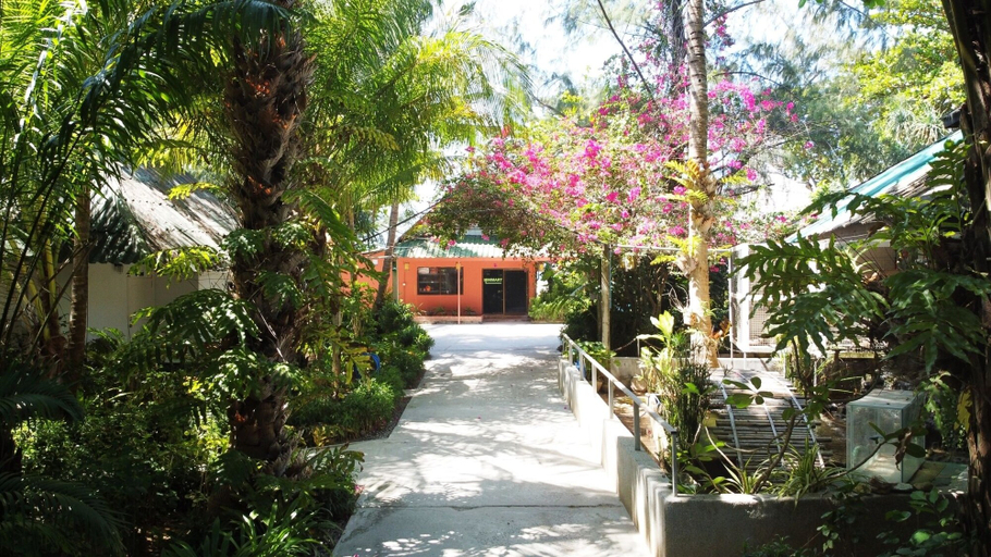 Exterior & Views 2, Lanta Island Resort, Ko Lanta