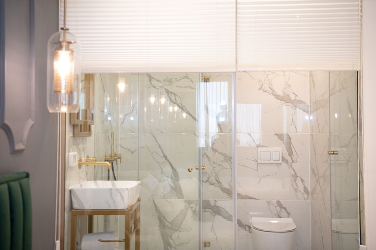 Bathroom 2, Top Of Jerusalem Apartments - City Tower