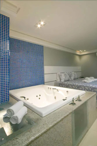 Bathroom 4, Brisa Tower Hotel, Brasília
