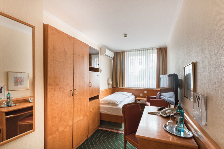 Bedroom 3, Belmont Classic, Bonn