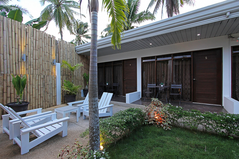 Others 5, Quest Villa, Panglao