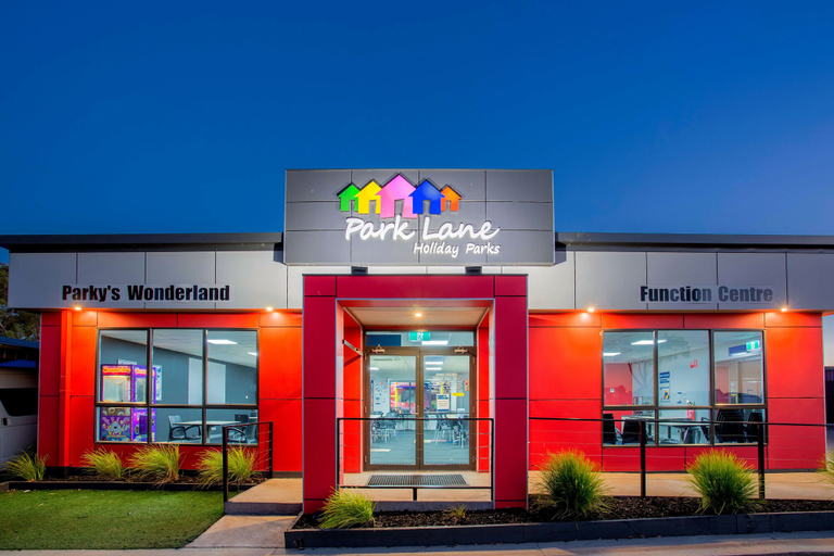 Exterior & Views 2, BIG4 Traralgon Park Lane Holiday Park, Latrobe - Traralgon