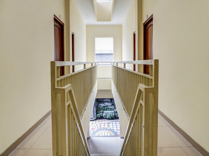 Exterior & Views 5, Oke Guest House, Malang