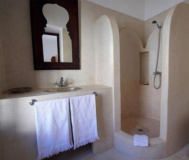 Bathroom 4, Riad Porte Royale, Marrakech