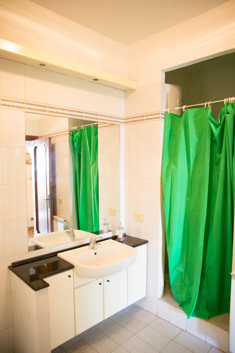 Bathroom 3, Next Stop Roma Affittacamere Casilino, Rome